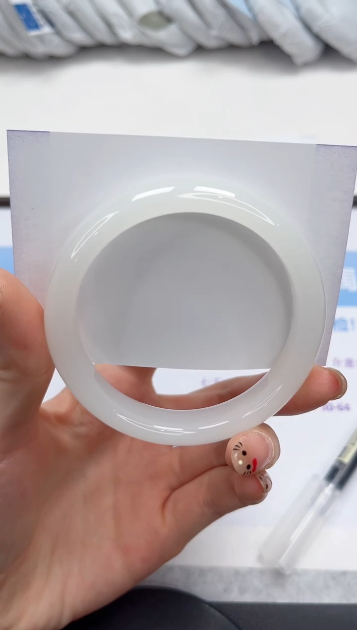 未镶嵌手镯石英质玉26-60.2