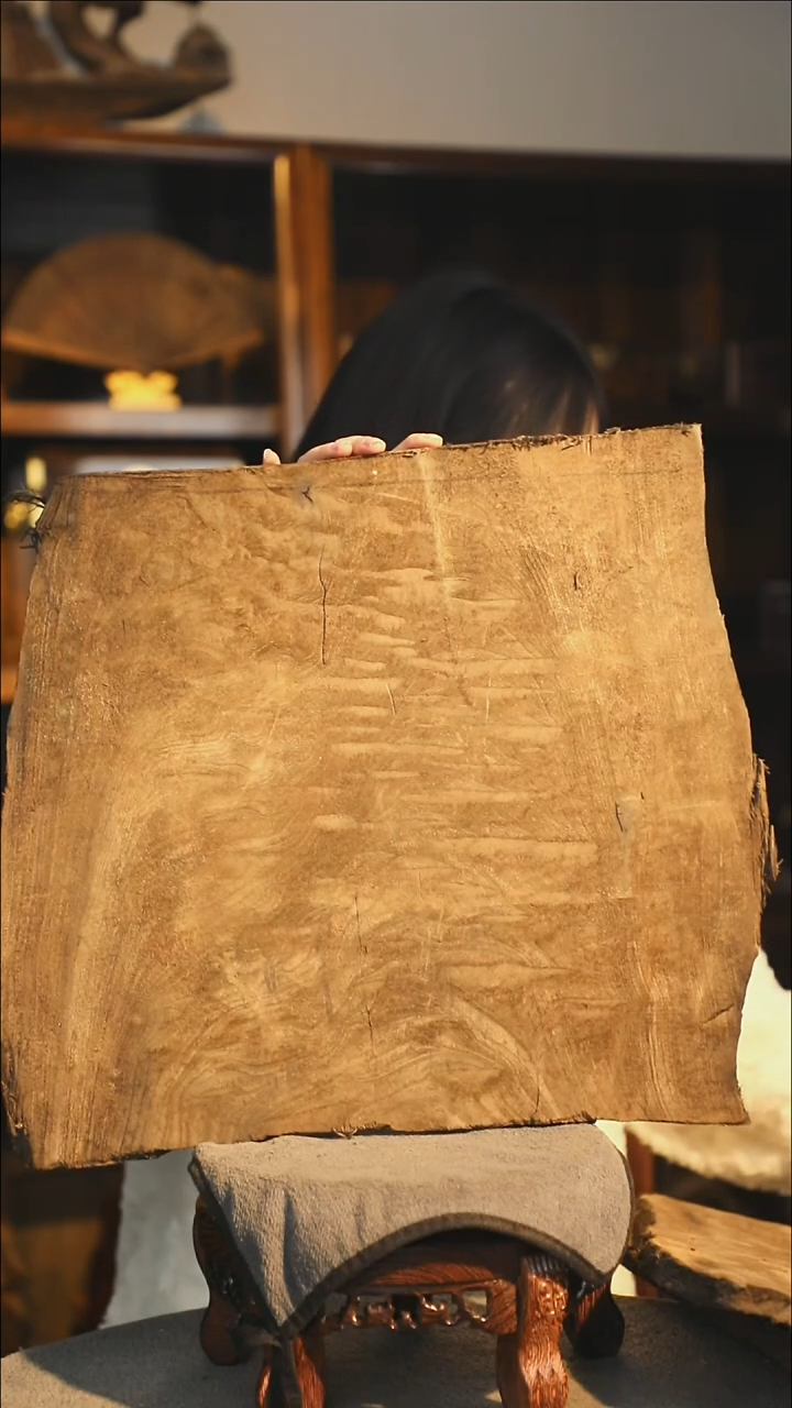 【闪购商品】金丝楠木雕云彩原木板