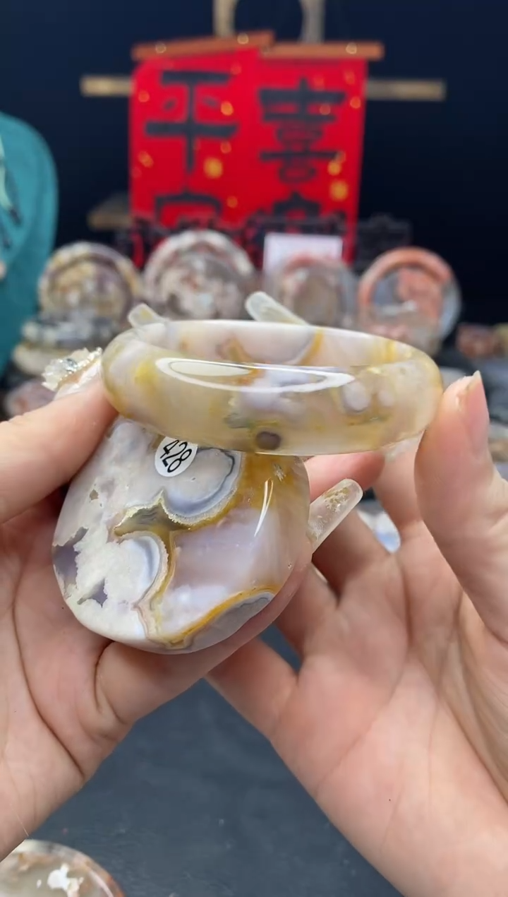 【闪购商品】石英质玉手镯（圆镯）未镶嵌54.9