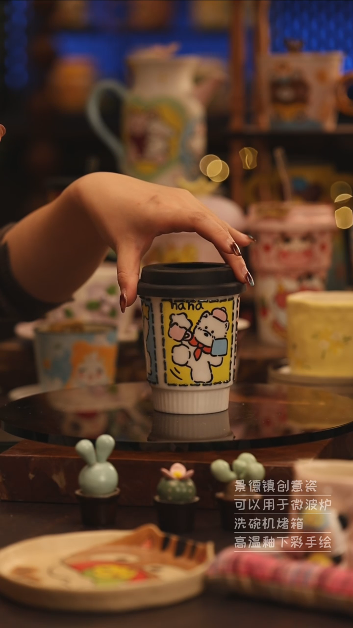 陶瓷景德镇可爱陶瓷釉下彩绘设计师款