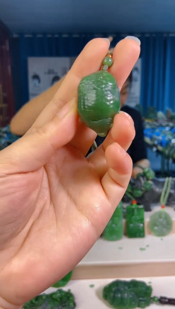 和田玉未镶嵌挂件1