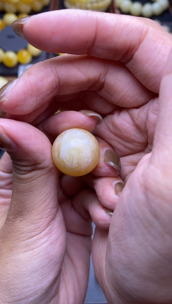 【闪购商品】琥珀裸石未镶嵌大小姐珠宝严选98