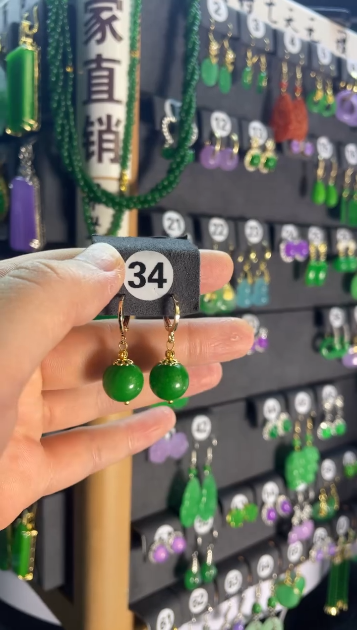 【闪购商品】翡翠耳饰银S925镶嵌34....