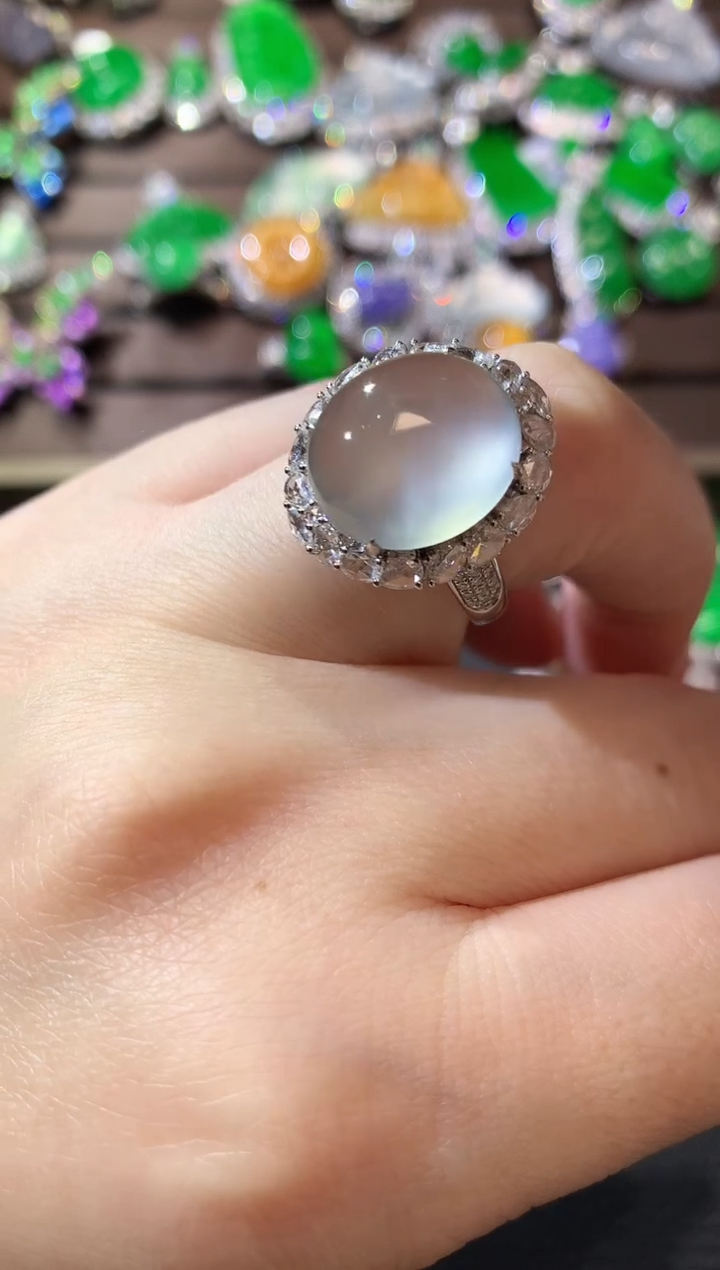 【闪购商品】翡翠戒指18K金镶嵌D30 翡翠