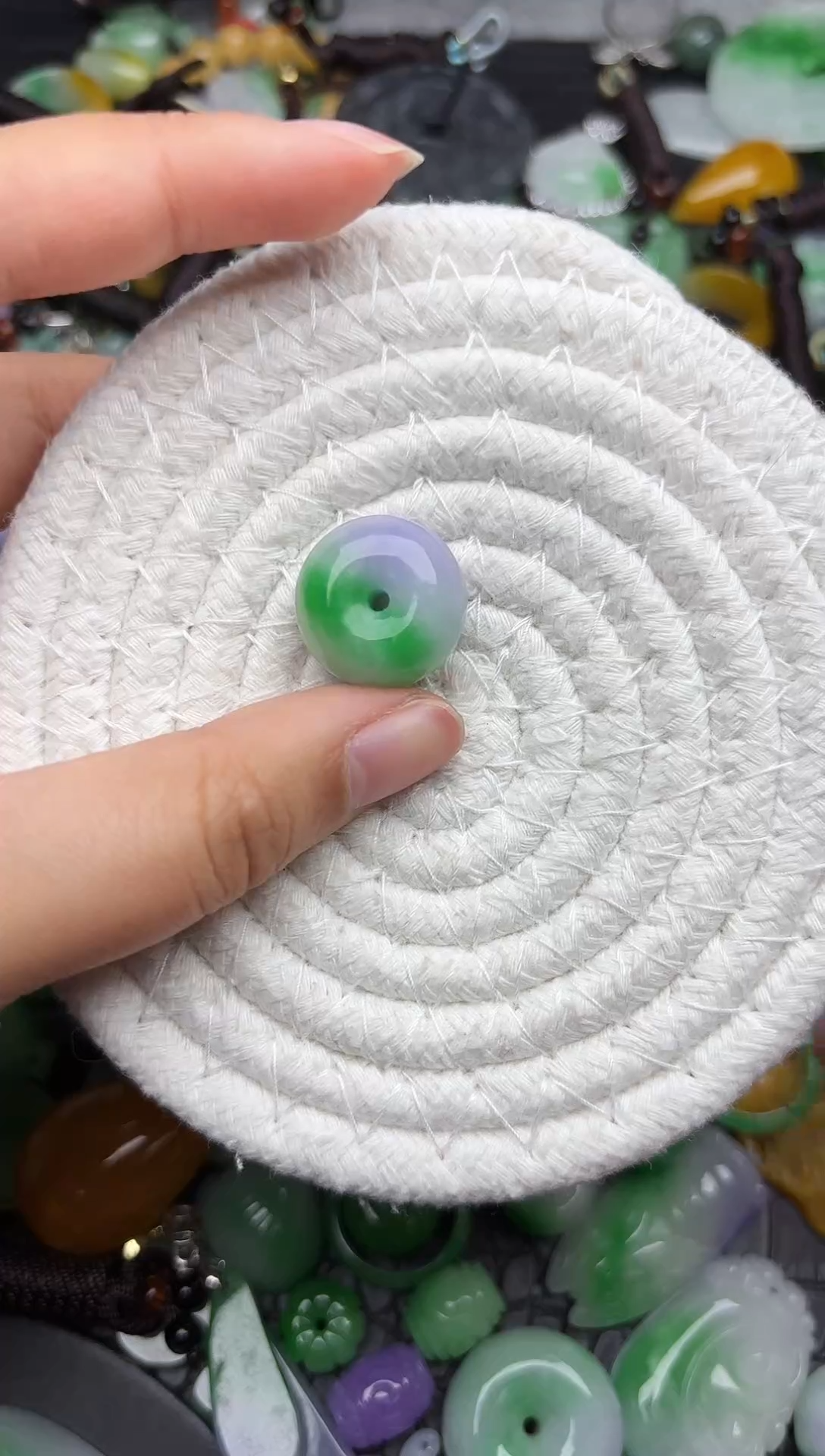 颈饰未镶嵌翡翠缅甸翡翠吊坠