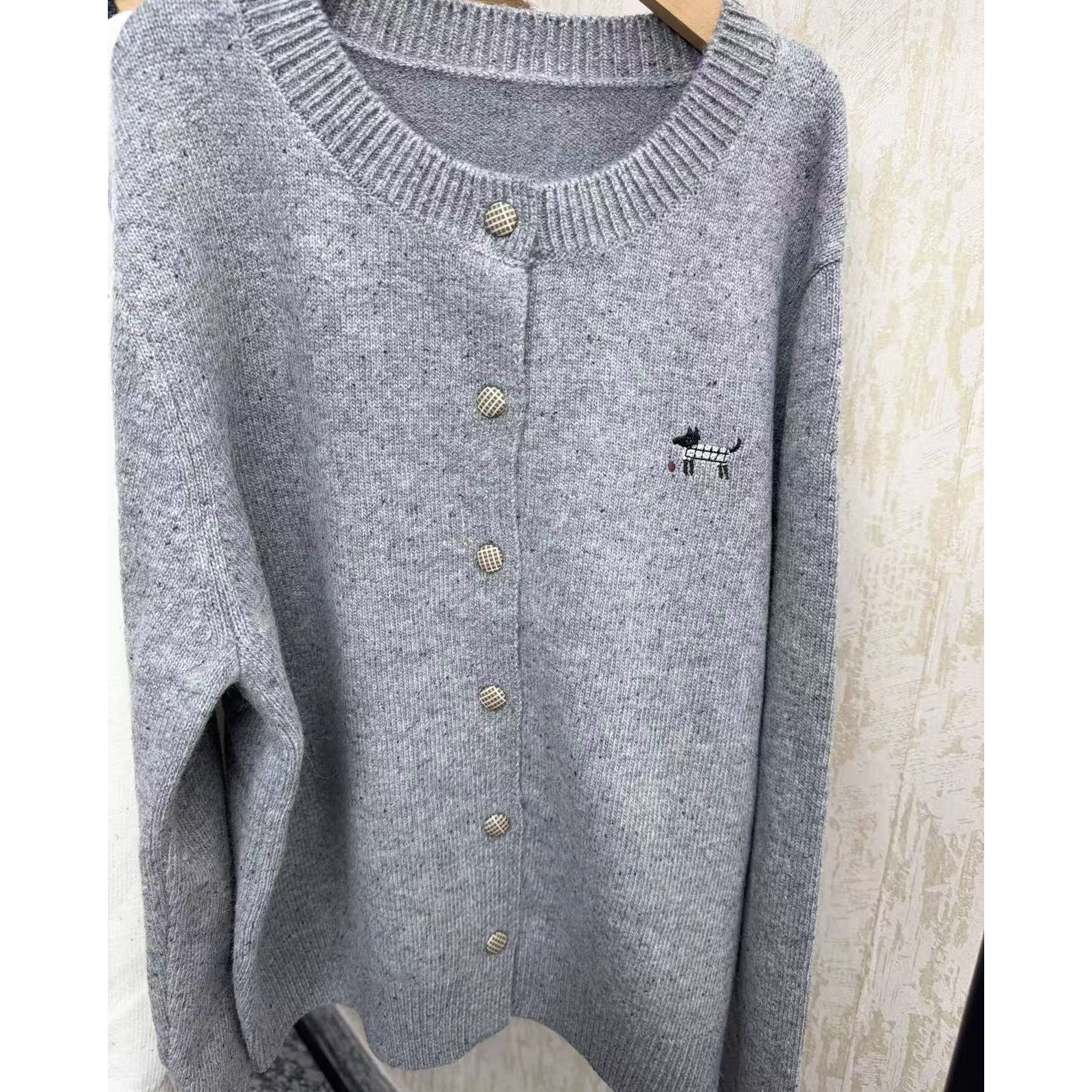 韩系圆领刺绣秋冬开衫