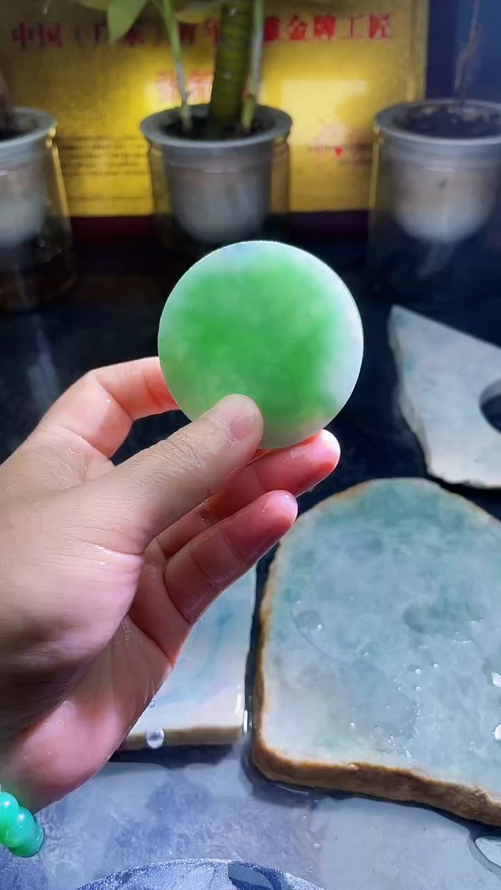 未镶嵌挂件翡翠32