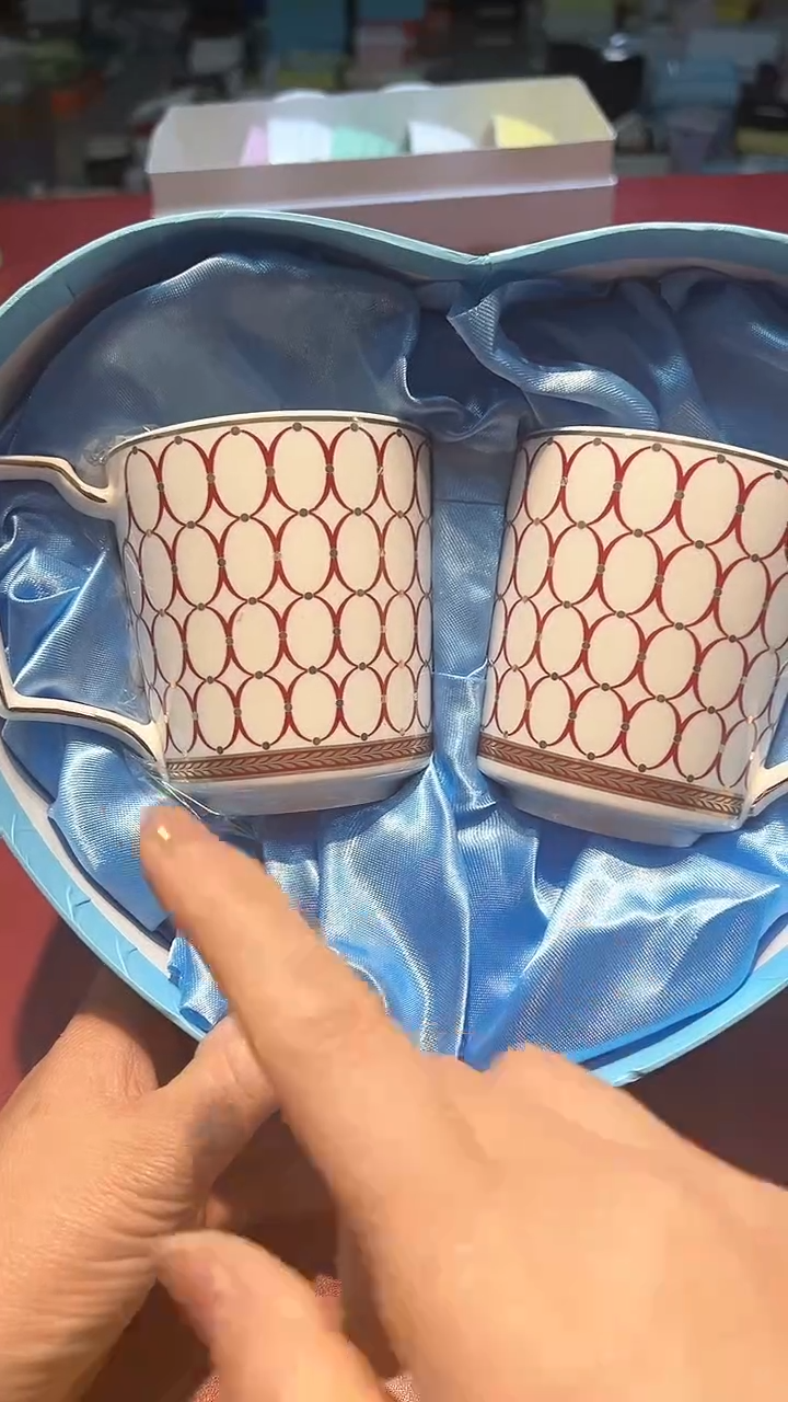 【闪购商品】瓷片锅碗瓢盆一件不剩