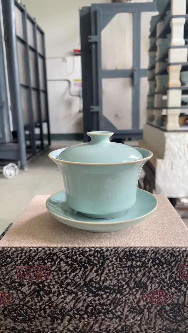 天青釉 马蹄盖碗 朱法喜作品 微瑕