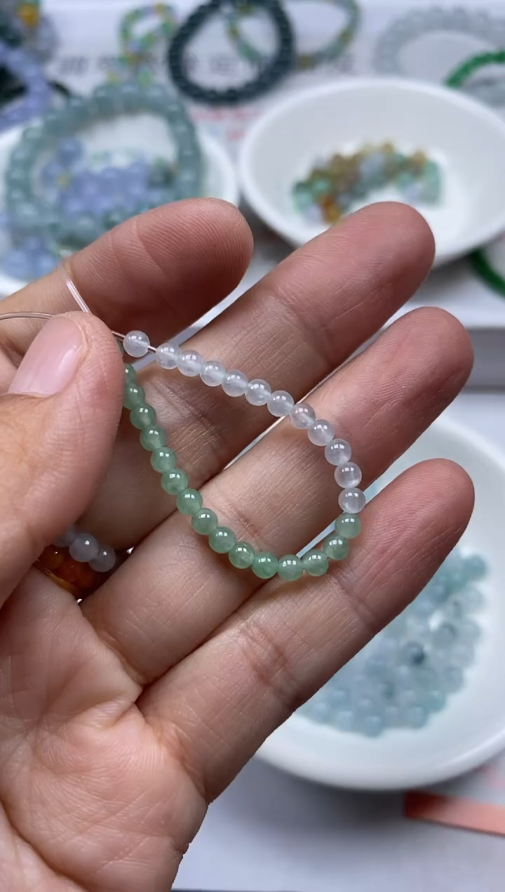 【闪购商品】翡翠颈饰未镶嵌雪欣散珠定制diy