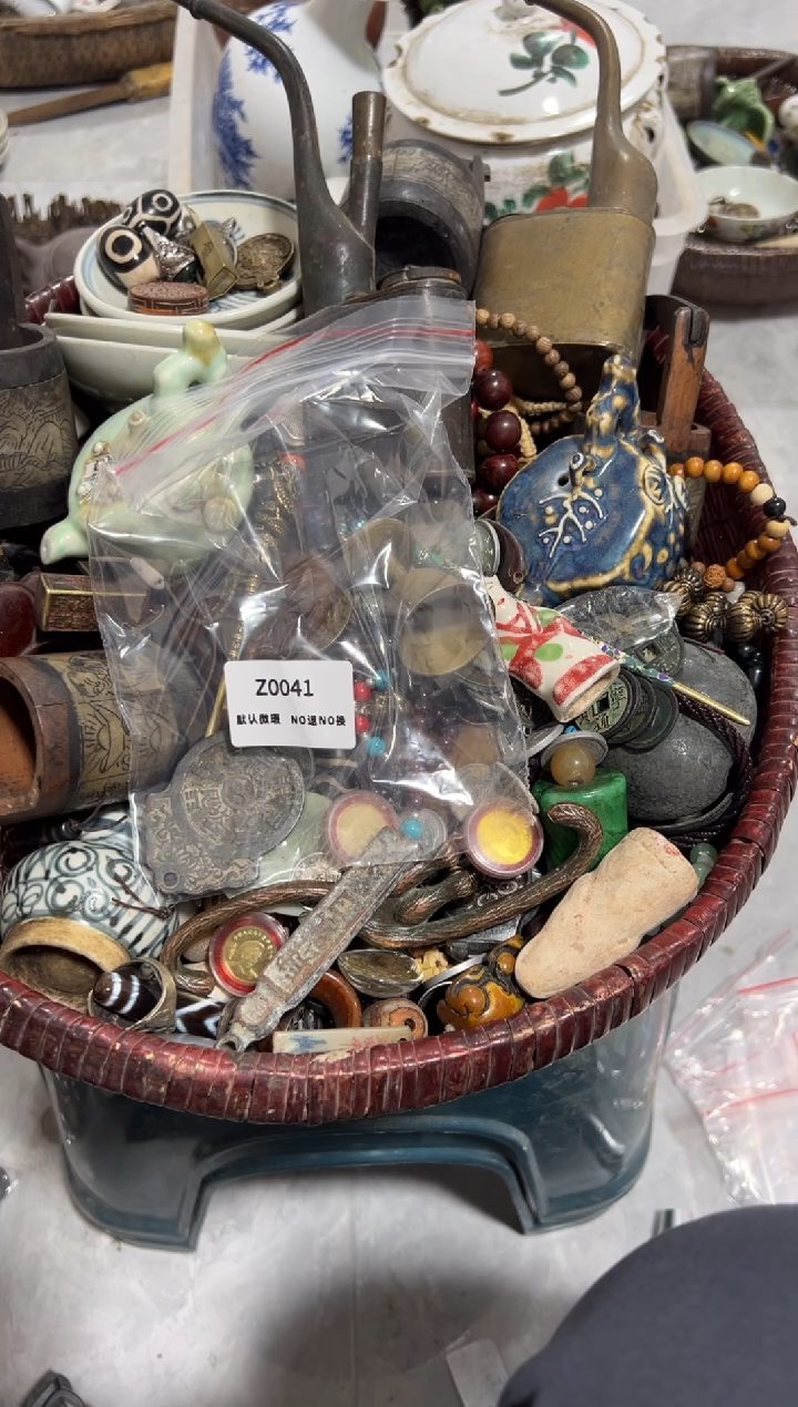 你*秒拍秒付闪购瓷铜摆件