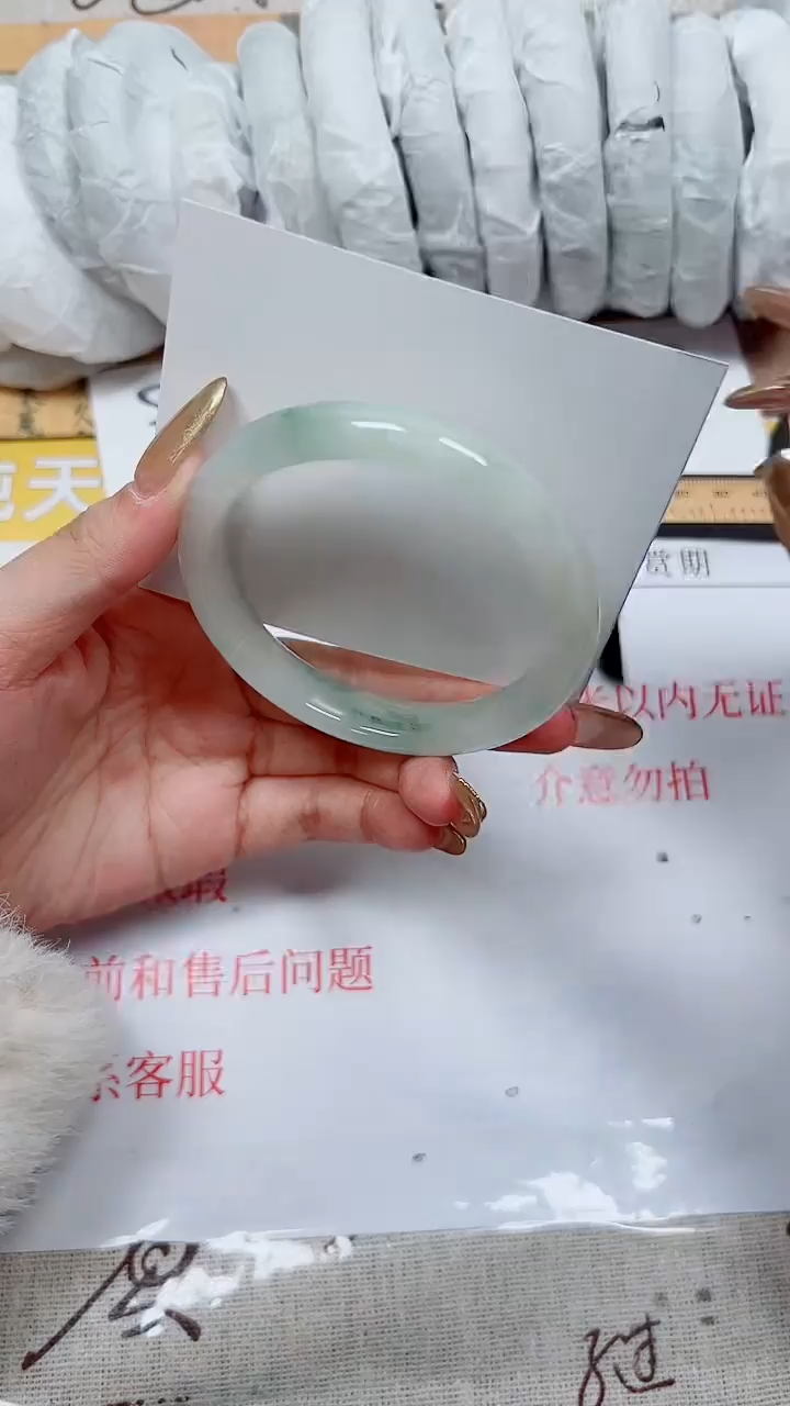 【闪购商品】石英质玉手镯未镶嵌K211-58.1