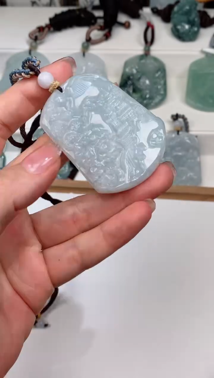 【闪购商品】翡翠颈饰未镶嵌吊坠