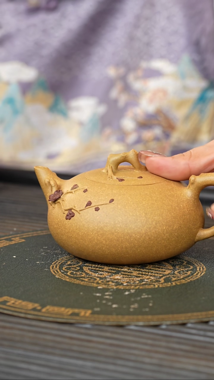 【闪购商品】紫砂茶壶GHJ 梨皮段 点春 251cc