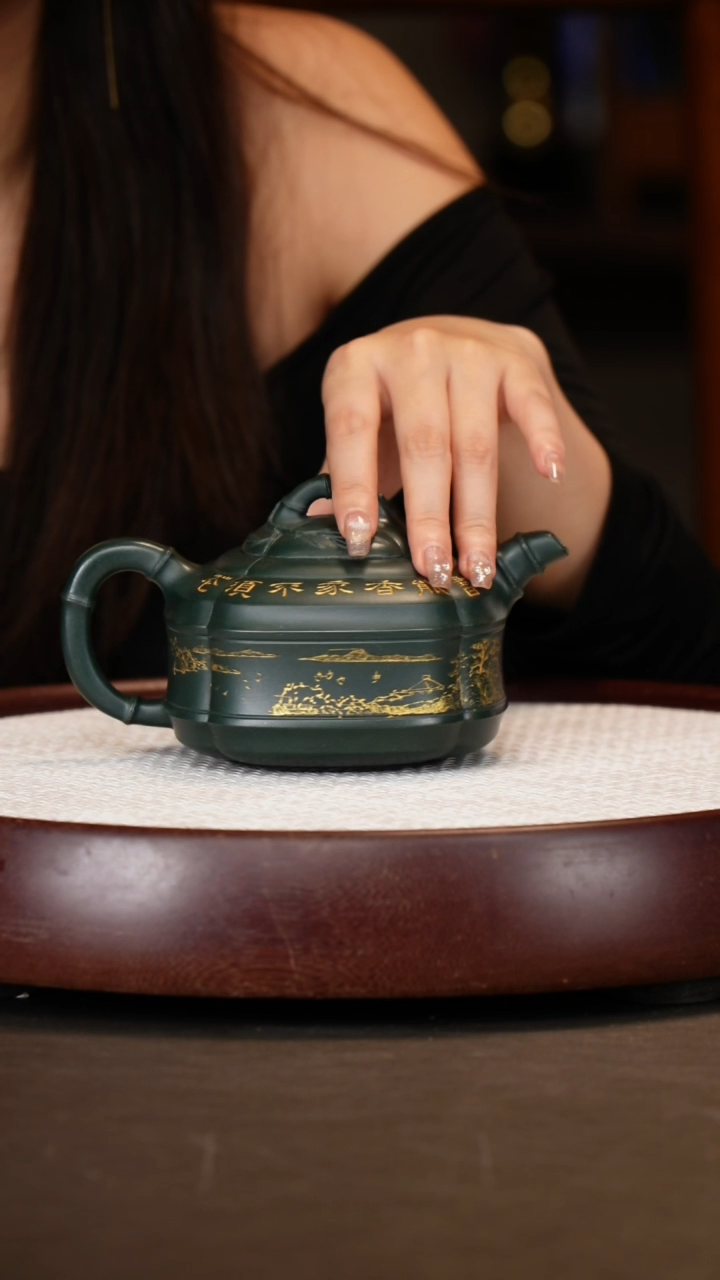 紫砂茶壶【范秀芳】四方双线竹鼓