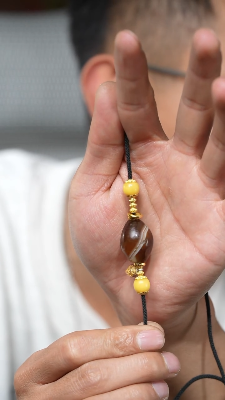 【闪购商品】缠丝(多样性发货，发其一）