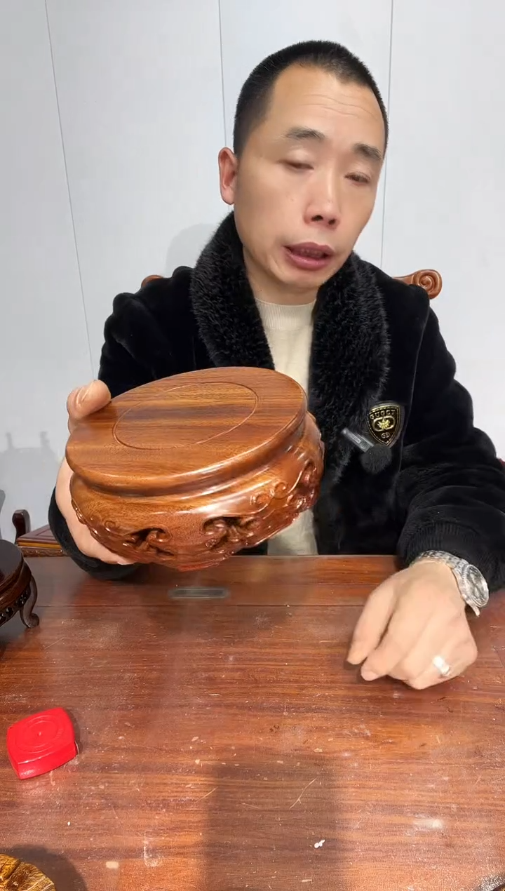 木老花圆形14.5*15*6.5精工精雕款