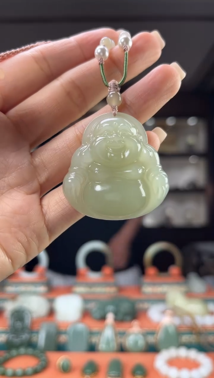 和田玉未镶嵌颈饰佩佩40mm左右