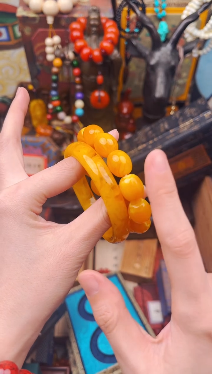 未镶嵌蜜蜡裸石飞姐专属精品推荐