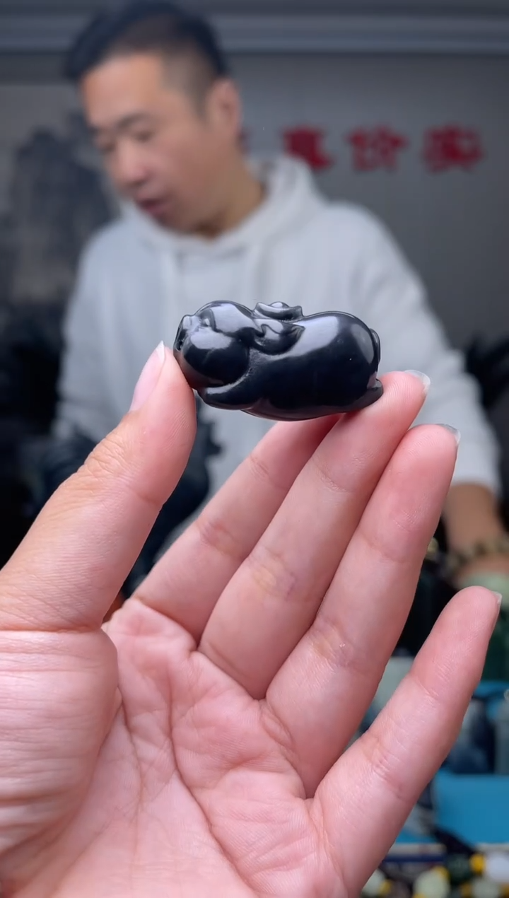 未镶嵌和田玉挂件1