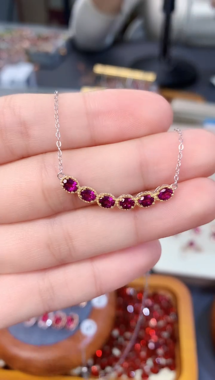 【闪购商品】石榴石（紫牙乌）吊坠银S925镶嵌天然