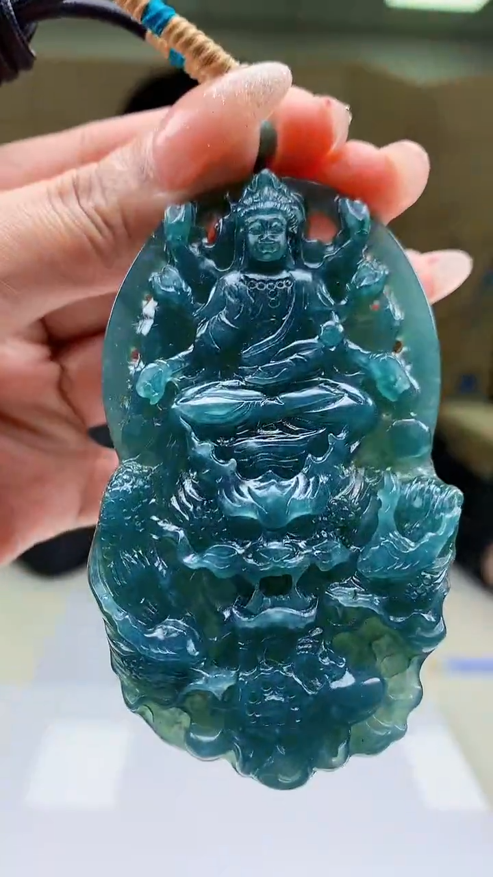 【闪购商品】定制翡翠未镶嵌5153MM-毛货挂件50