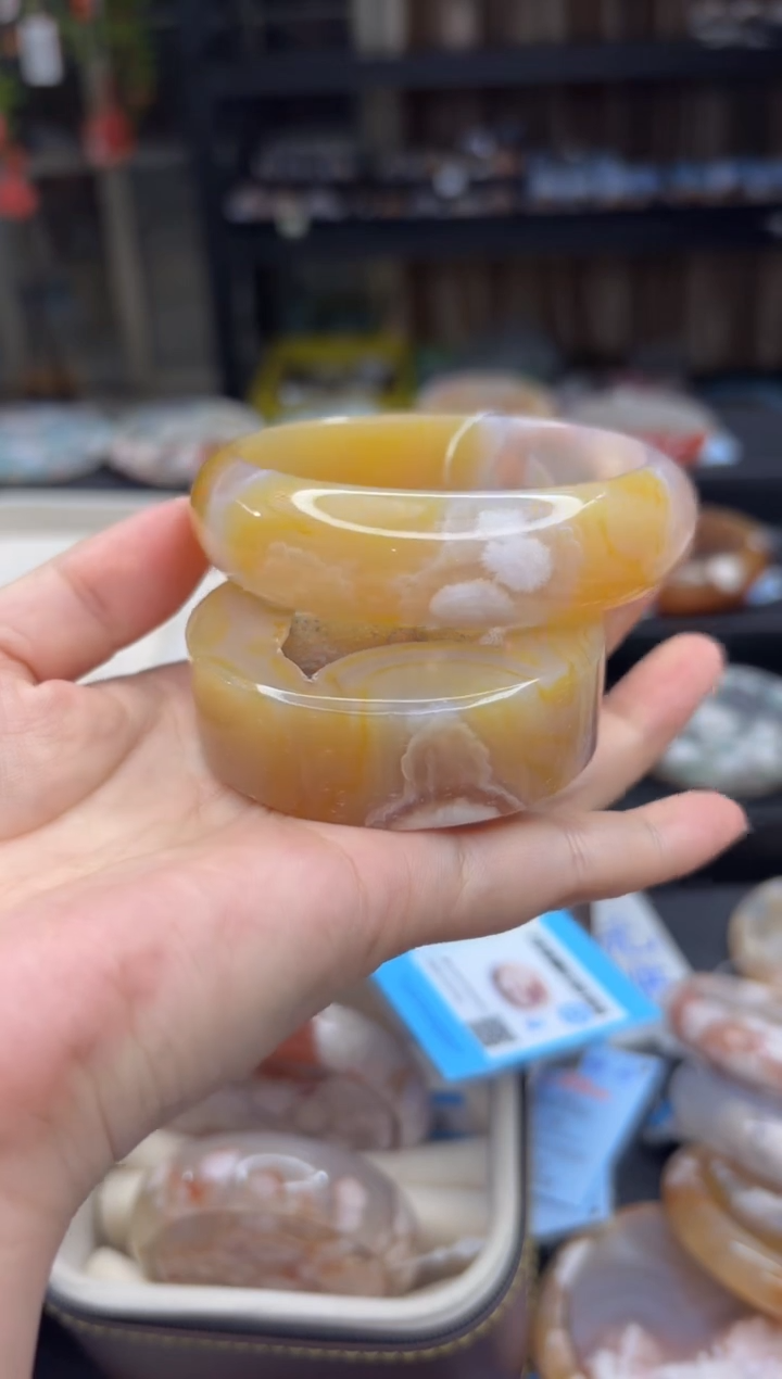 石英质玉手镯未镶嵌287(60圈赠送镯心)