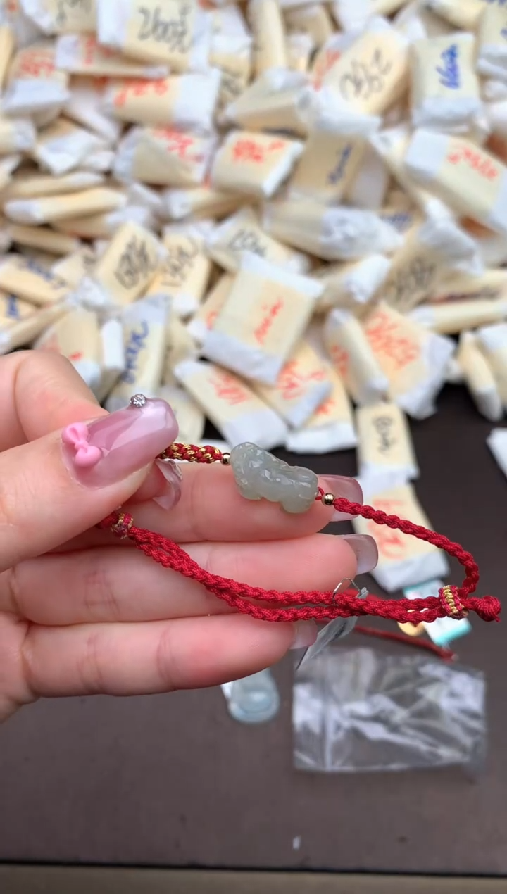 【闪购商品】翡翠手绳未镶嵌—