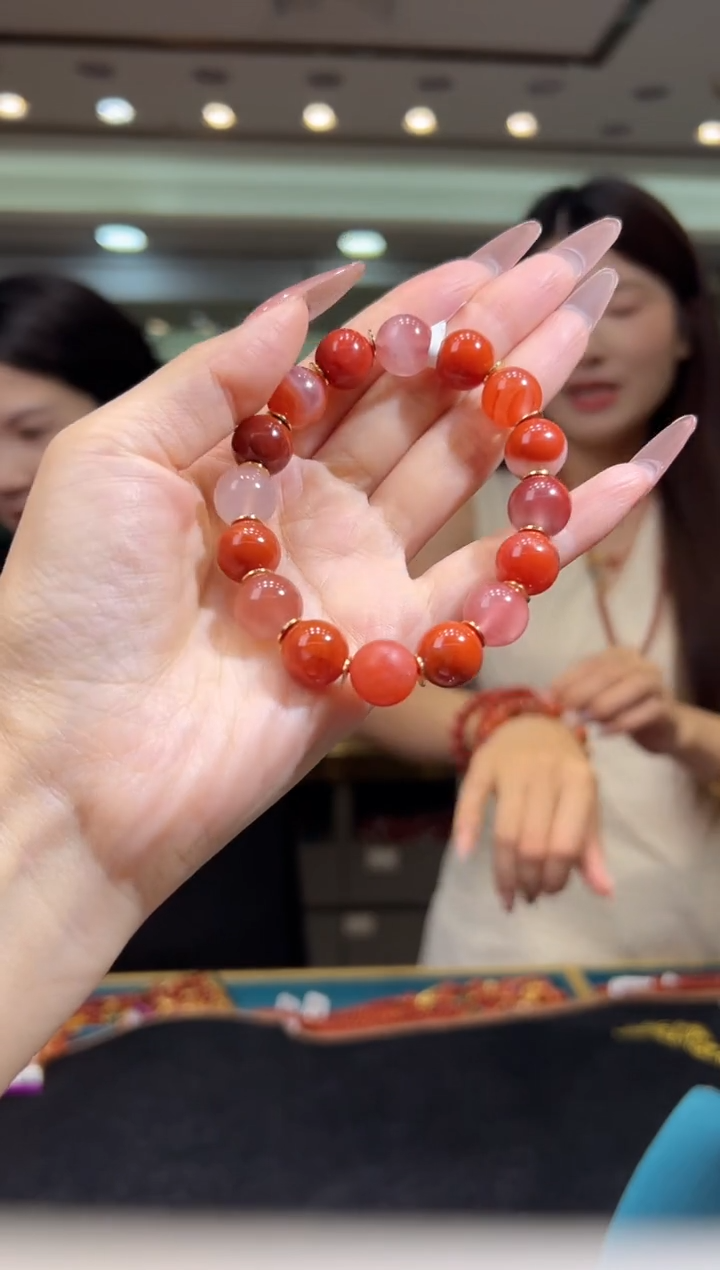 南红玛瑙手串未镶嵌5.28-10mm（多样式）
