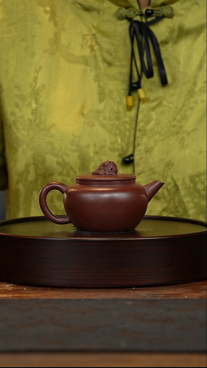 茶壶紫砂金蟾壶200cc   