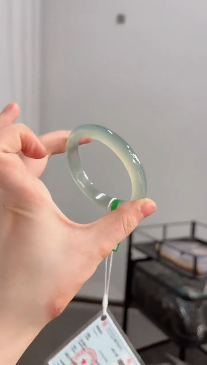 【闪购商品】玛瑙/玉髓手镯未镶嵌54圈