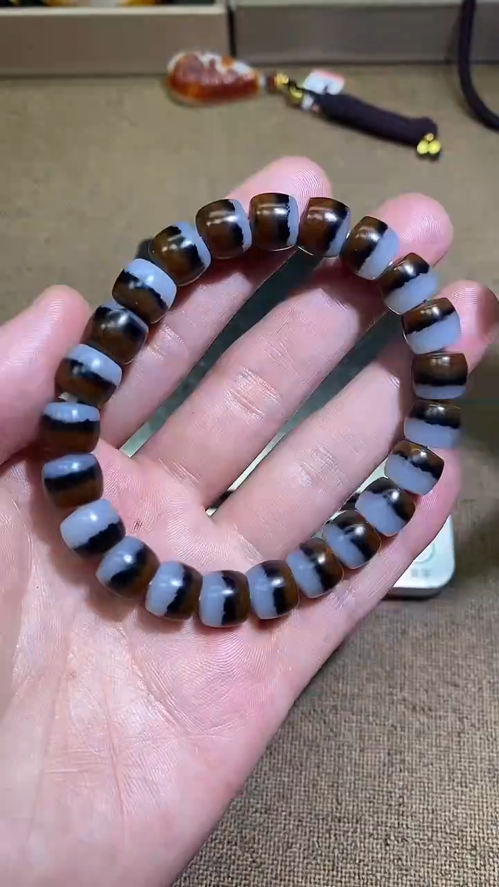 颈饰未镶嵌和田玉A7