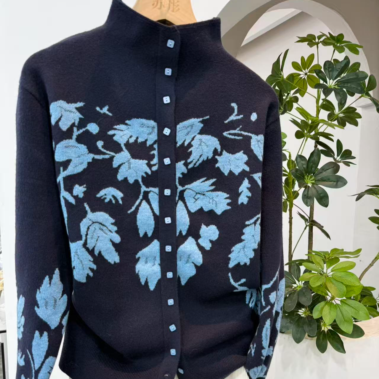 【云深幽兰】常规款长袖针织衫针织提花常规针织衫织花