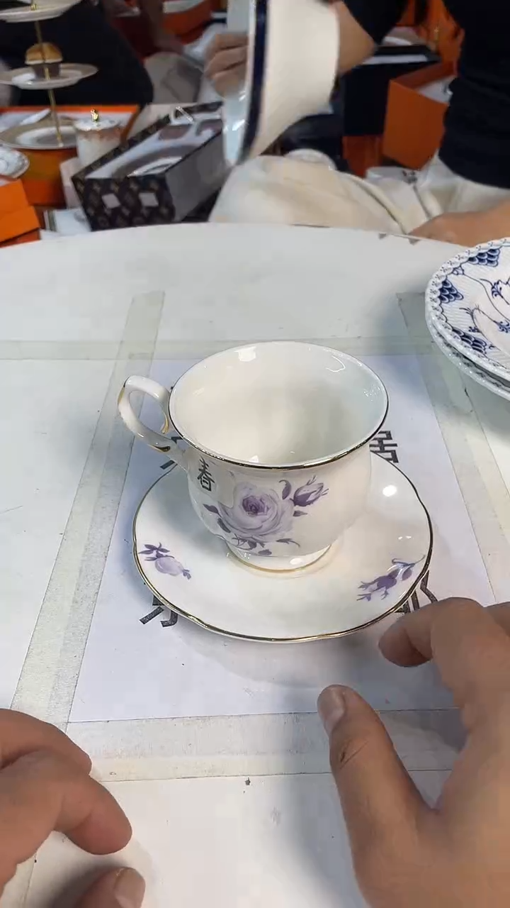 杯鸿辉家品牌瓷器，京东包邮！