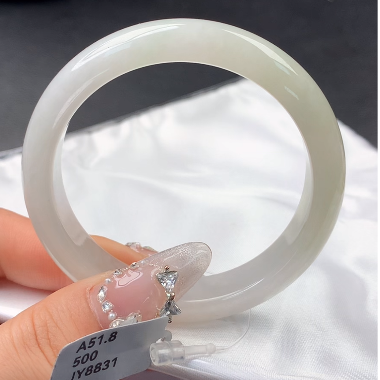 【精典翡翠精选】抖音基地发货 天然A货翡翠冰糖雪梨正圈