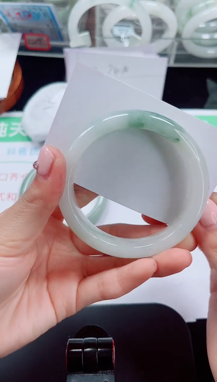 未镶嵌手镯石英质玉163-56/57