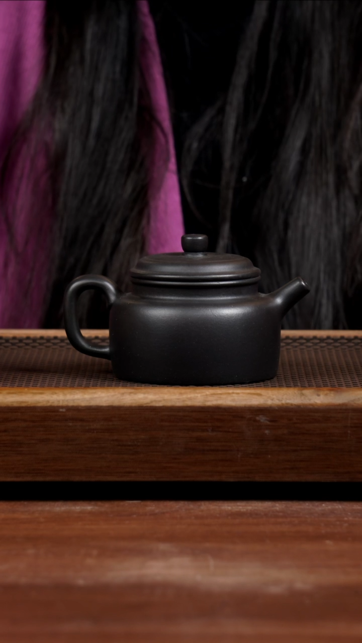 【闪购商品】紫砂茶壶红皮龙焐灰德钟260CC