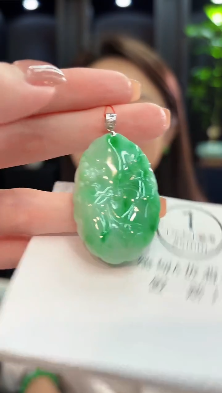 吊坠(不含链)18K金镶嵌翡翠 缅甸A货/支持复检/一件