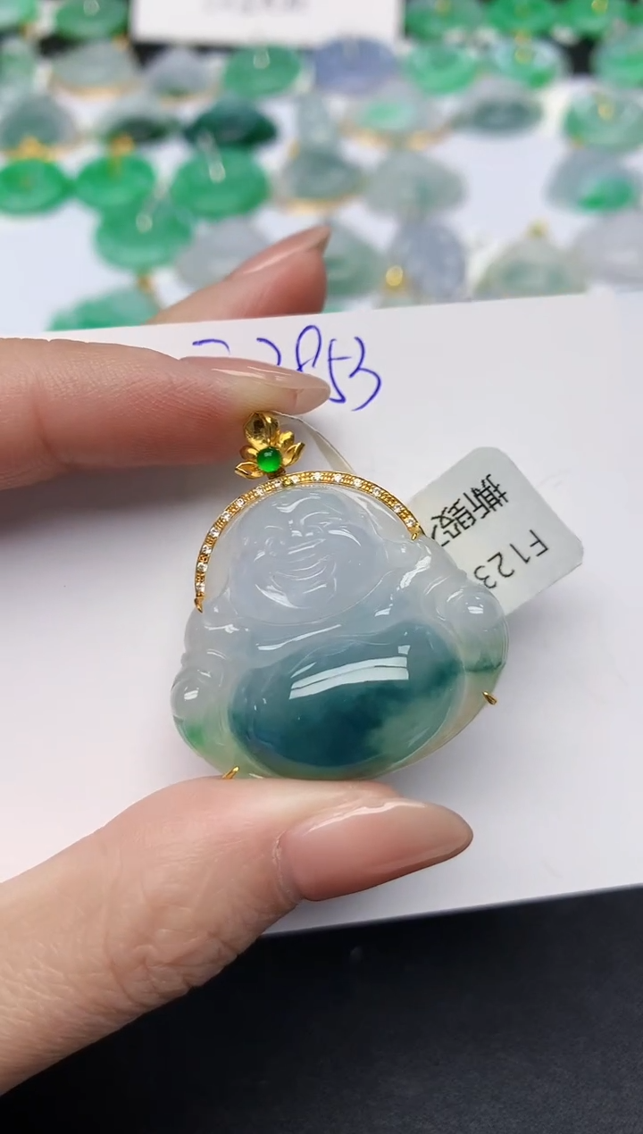 颈饰18K金镶嵌翡翠天然缅甸A货翡翠百元以上9元证书费自理