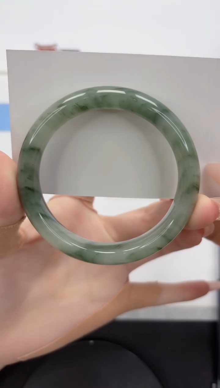 【闪购商品】石英质玉手镯未镶嵌A1-58.5