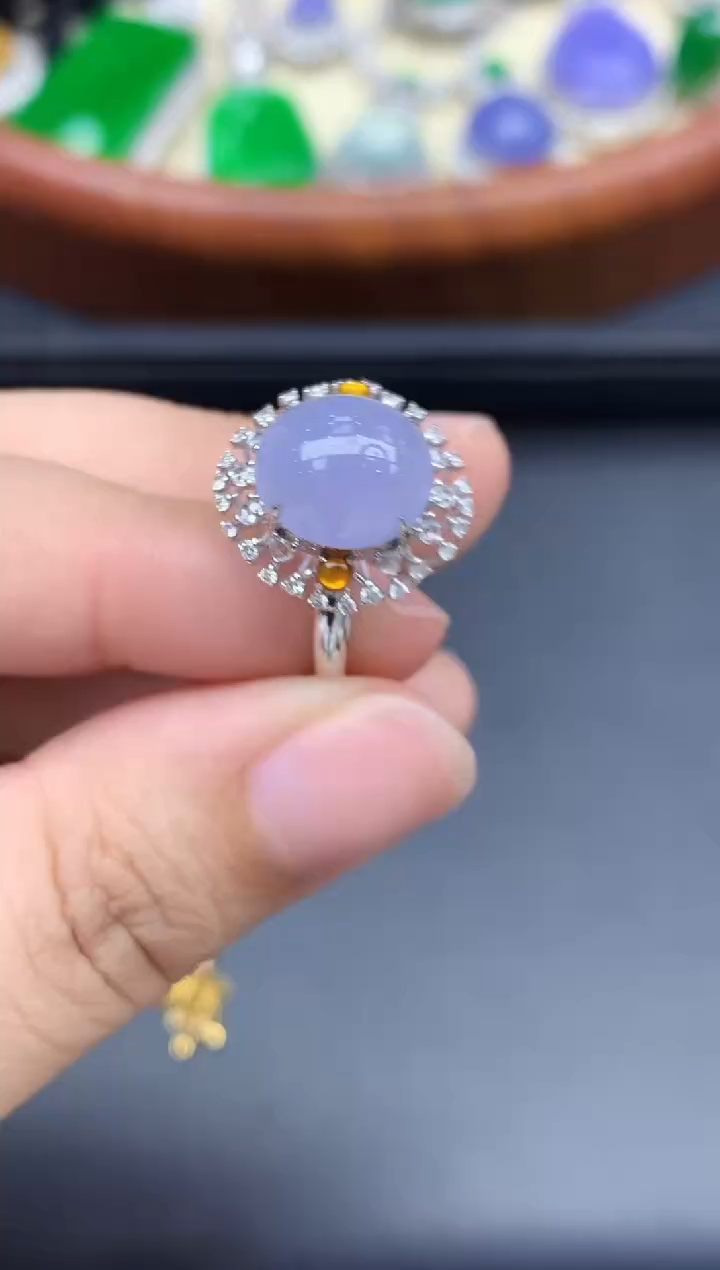 18K金镶嵌戒指翡翠641-中国好珍宝