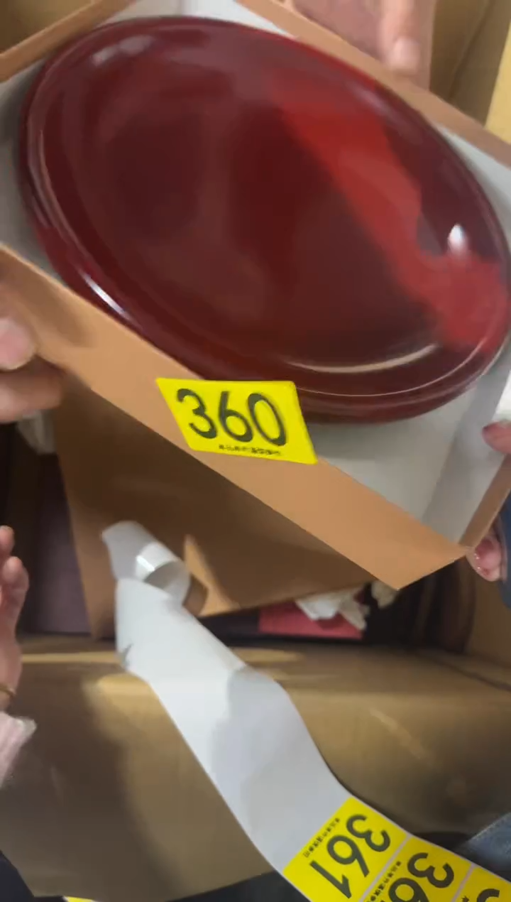 漫**书360  中古產品，謹慎參拍