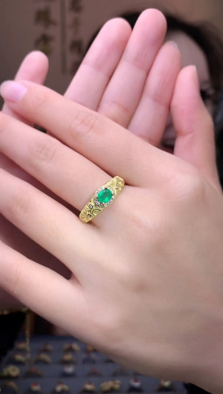 【闪购商品】祖母绿戒指银S925镶嵌戒指