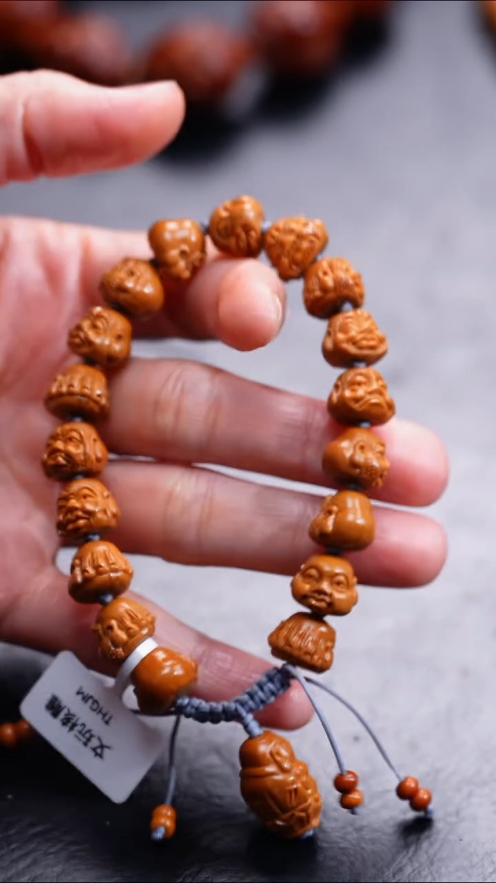 【闪购商品】橄榄核吊坠橄榄核