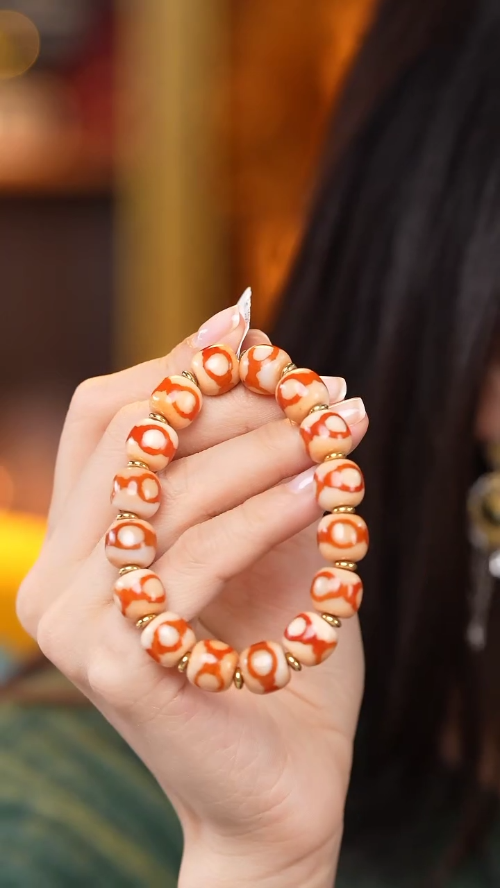 【闪购商品】玛瑙/玉髓颈饰未镶嵌Z27739红肉三眼手串