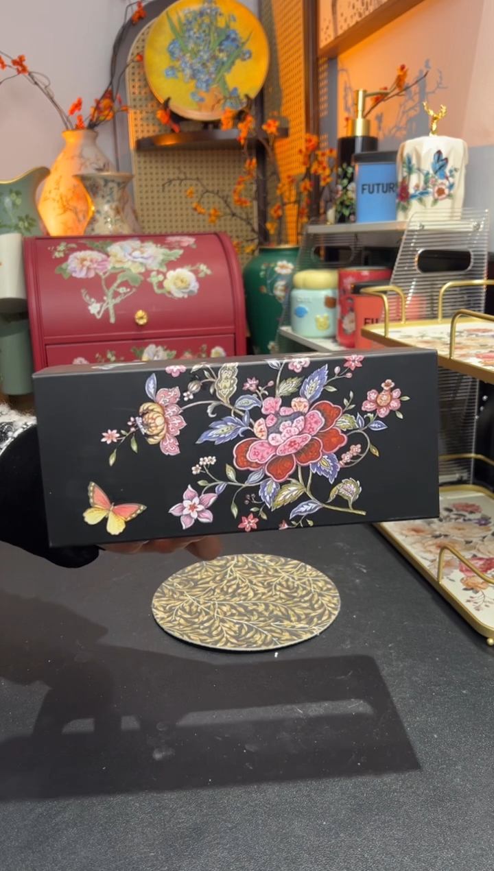  外贸陶瓷铁艺家居百货-壁挂式纸巾盒