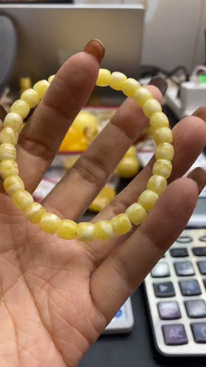 琥珀未镶嵌珠宝奇石850