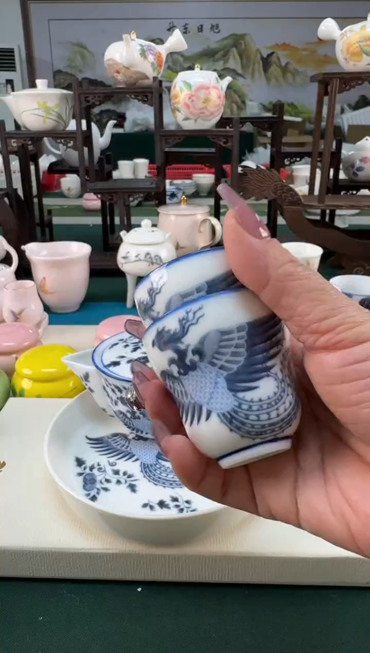 【闪购商品】瓷器 ······.......