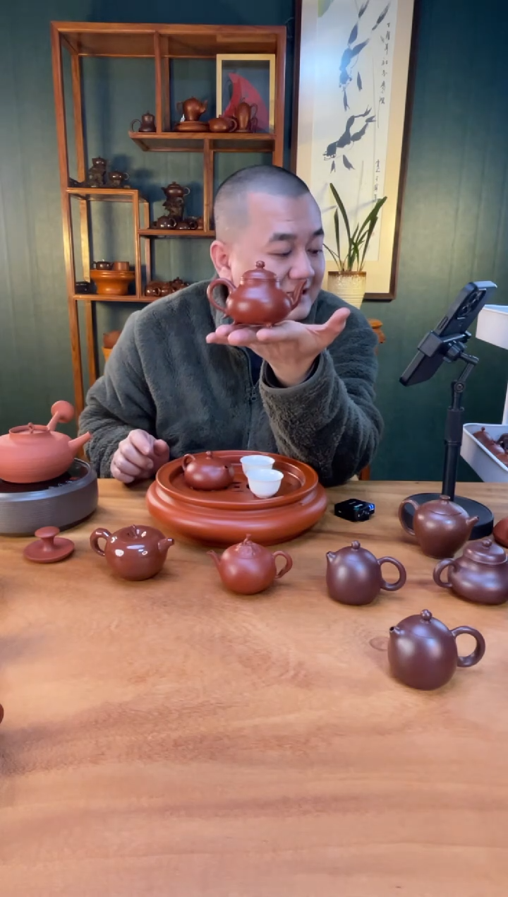 【闪购商品】紫砂茶壶三足孟臣130cc左右