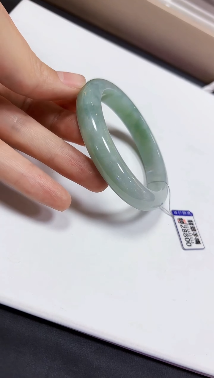 【闪购商品】翡翠颈饰未镶嵌手镯58.8